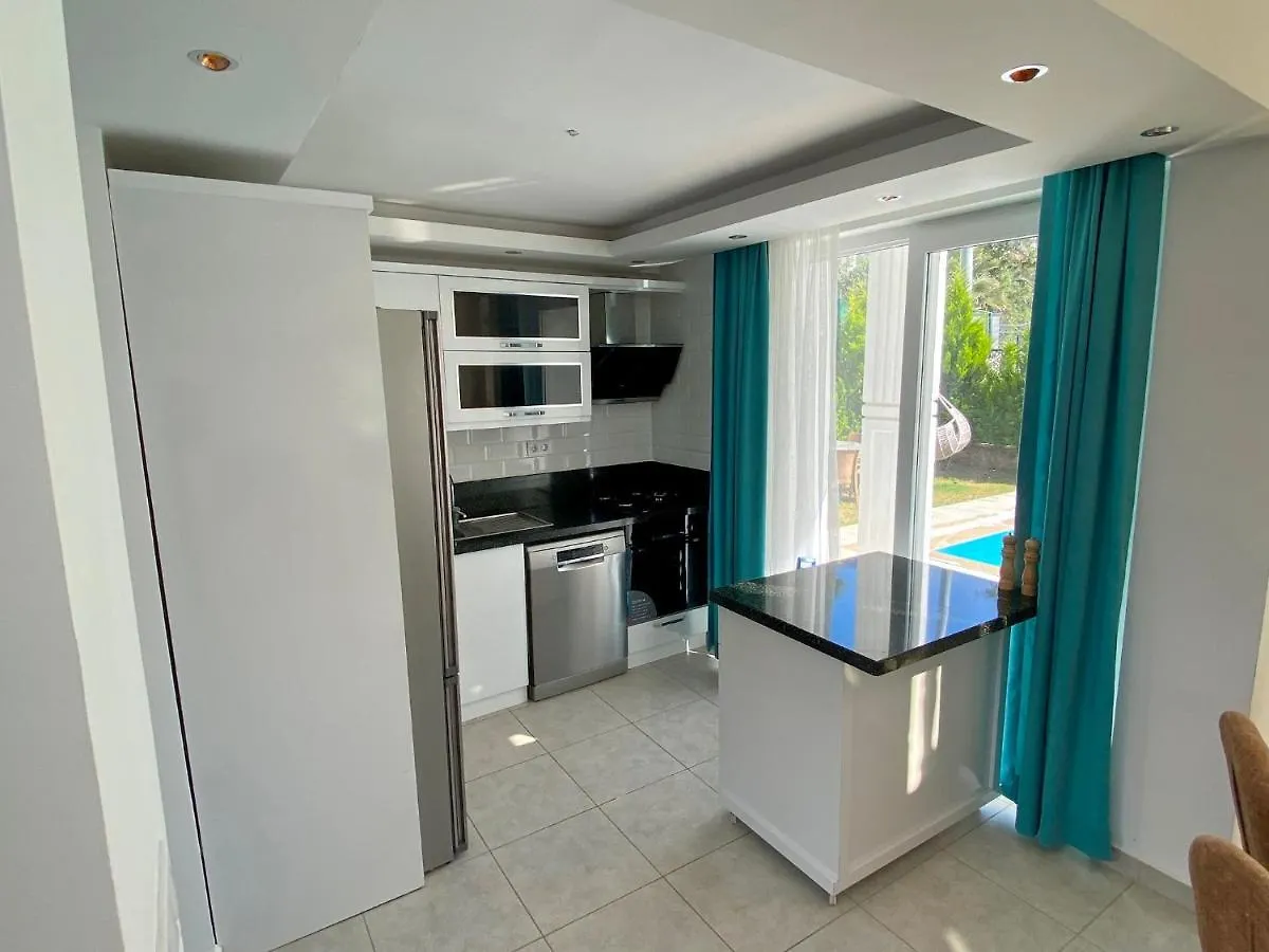 Villa White House, 4 Bedroom, Large Private Pool, Close To Amenities Fethiye 0*,